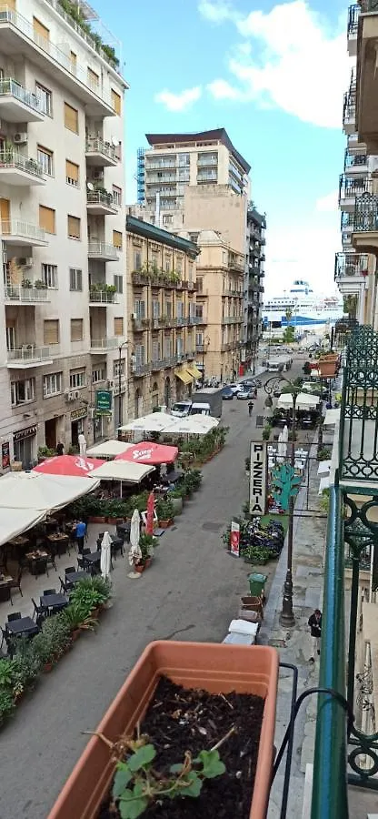 Amaris Hotel Palermo Guest house