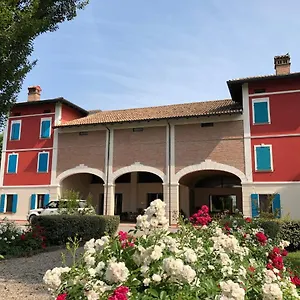 Via D' 8 , Gualtieri Italia