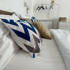 3* 호스텔 Via Zara