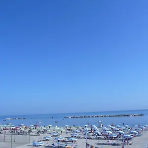 Suprem 3*, Rimini Italie