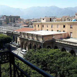 Profumo Di Sicilia , Palerme Italie