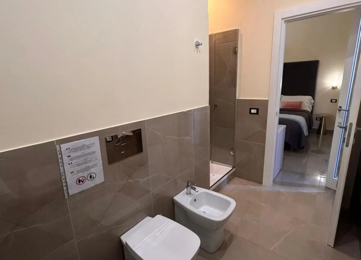 *** Affittacamere Hotel Amaris Palermo Italia